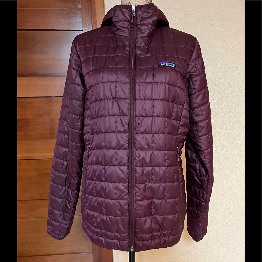 Patagonia Women’s Nano Puff Hoody - Sz L